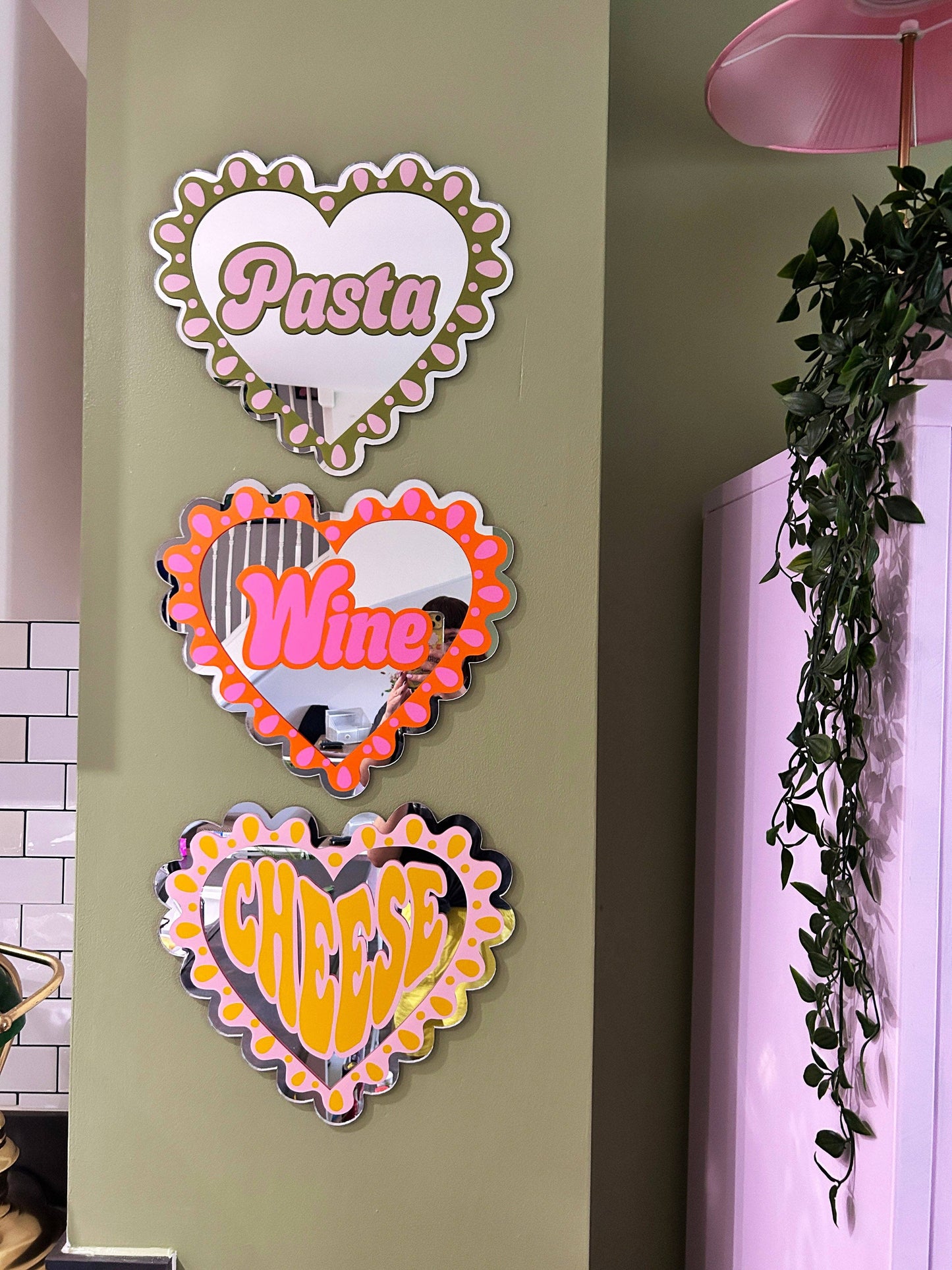 Large Frilly Cheese Heart Mirror