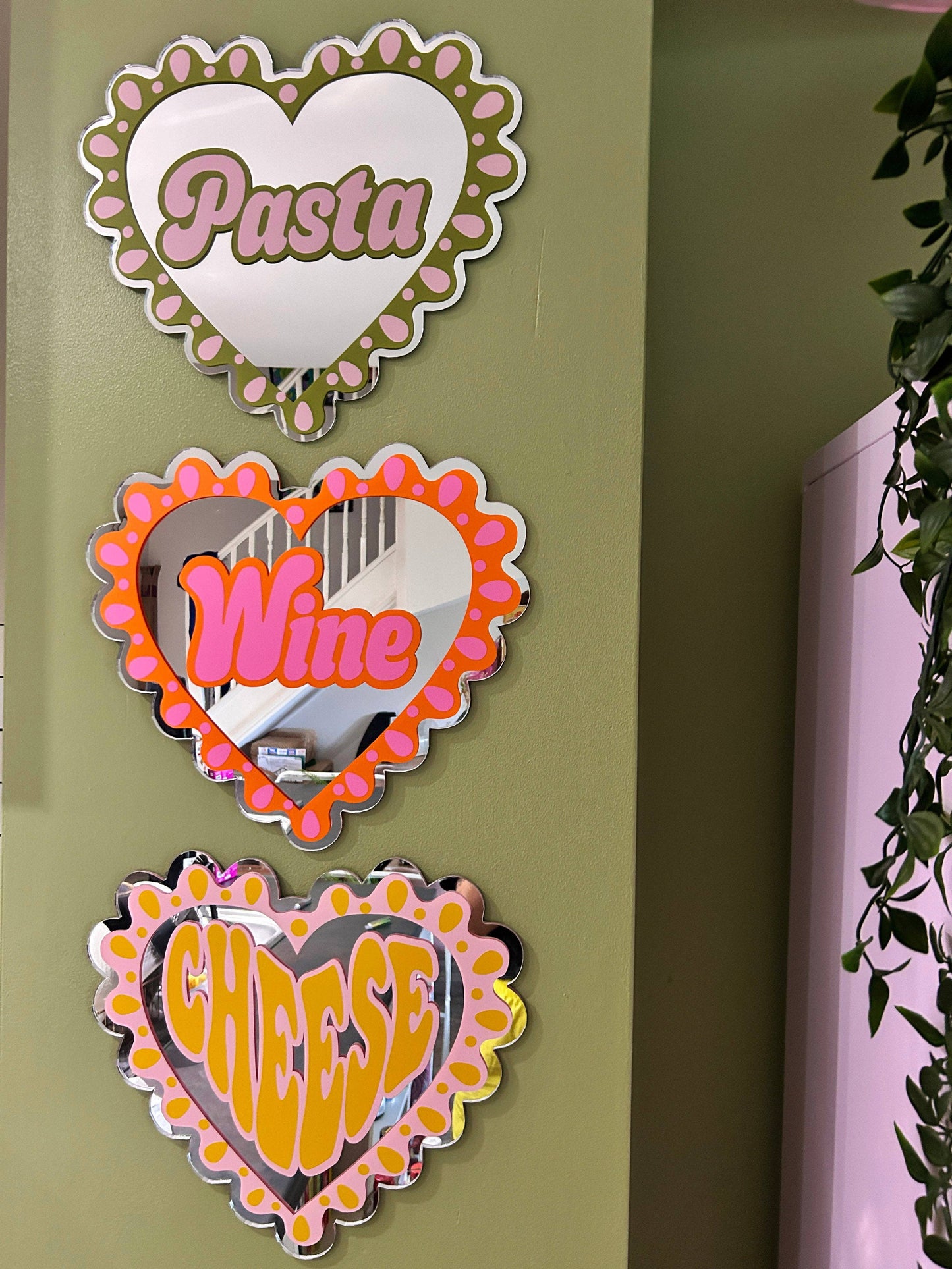 Large Frilly Cheese Heart Mirror