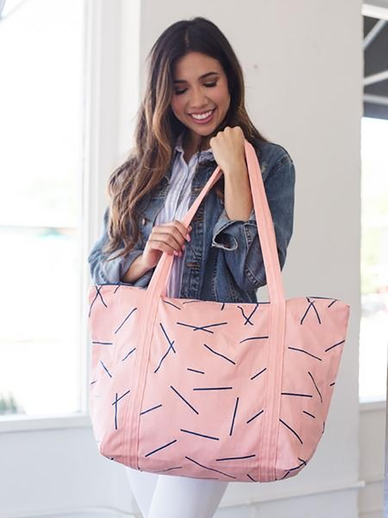 Canvas Weekender
