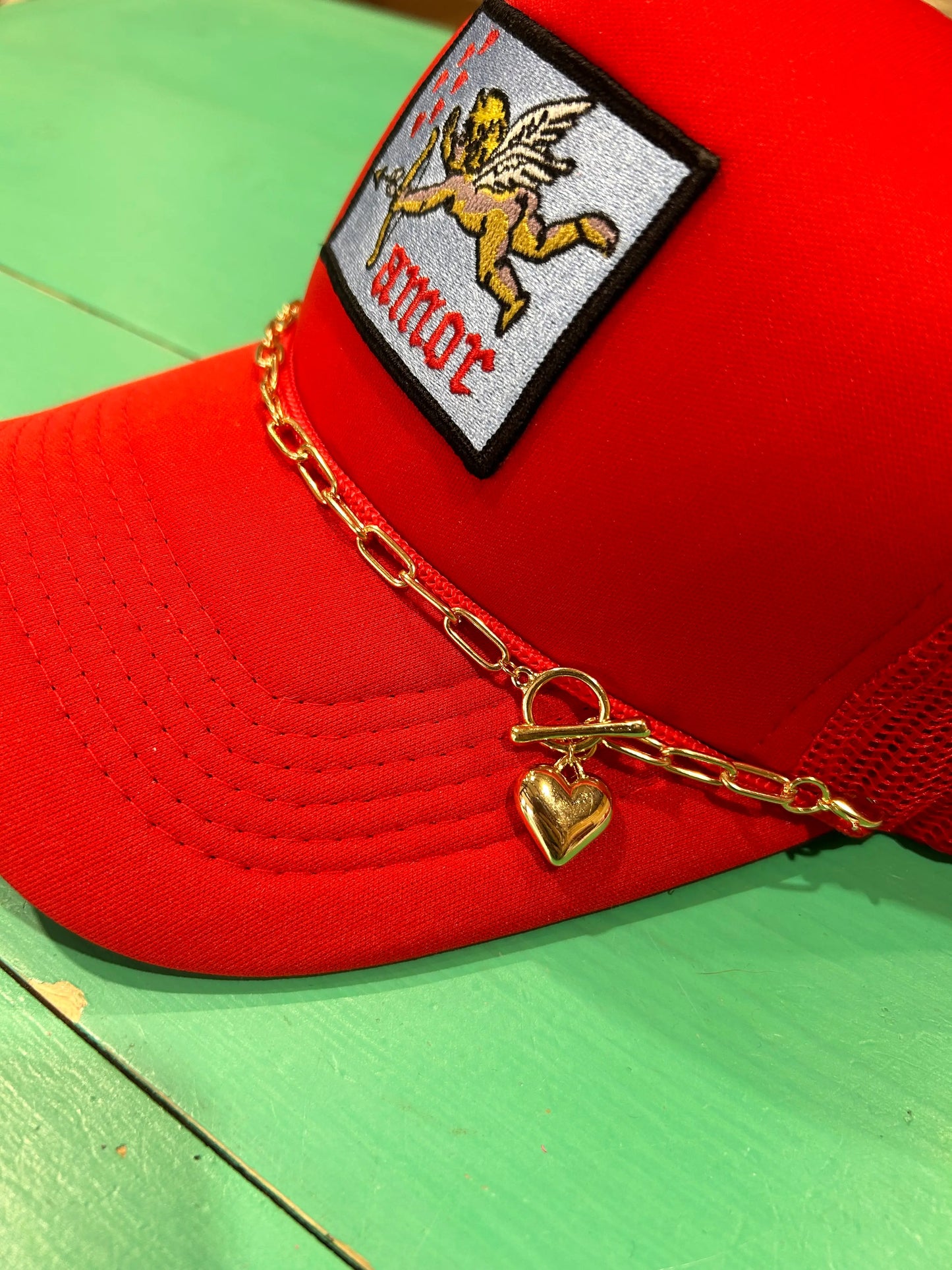 Gold Heart Trucker Hat Chain